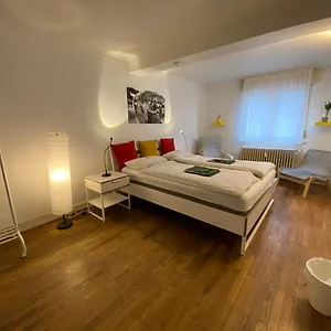 Flat Lux - 4 Bedrooms Appartamento